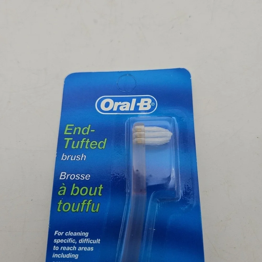 Vintage Oral B End Tuffed Brush 2001 Brand New NOS Deadstock Clear
